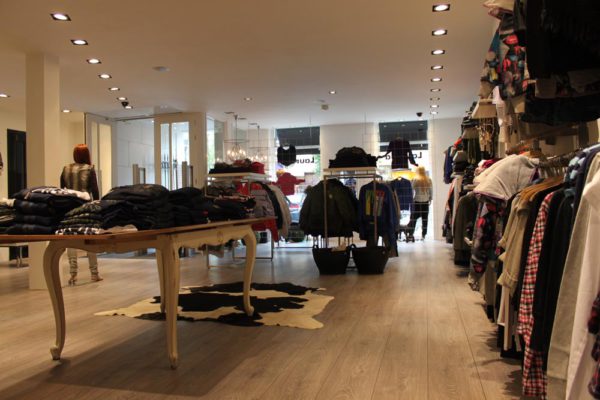 De bunder Houtambacht project - Kinderkleding Laurella